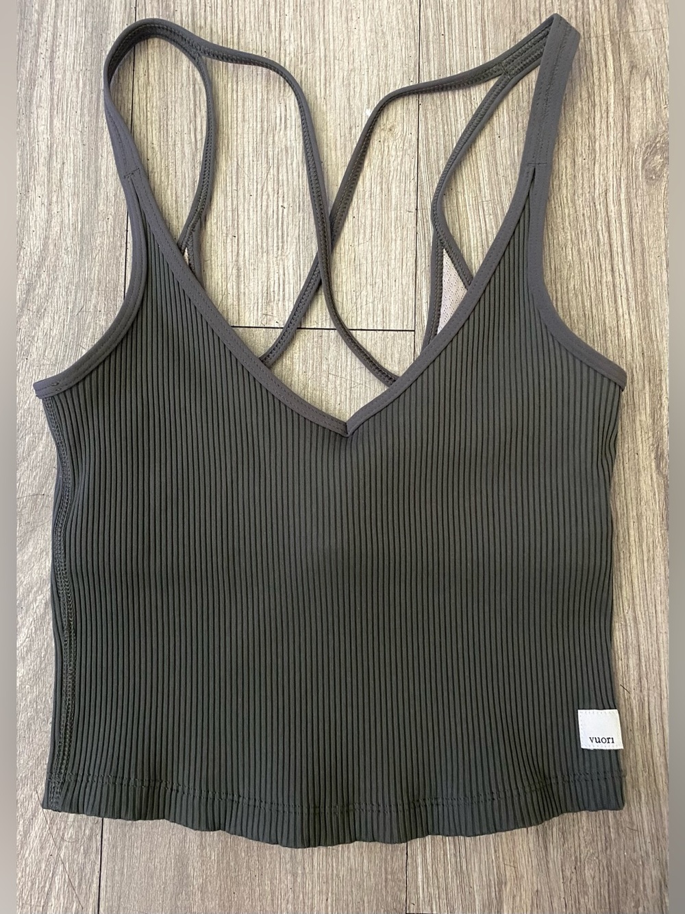 Vuori Ribbed Ribbed Crop Tank - Dark Olive “Oregano”